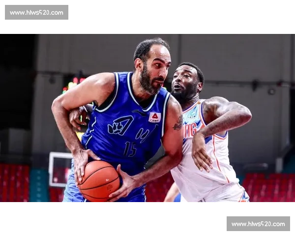 山城之夜激战来袭重庆斯威主场迎战上海申花全力争胜冲击荣耀